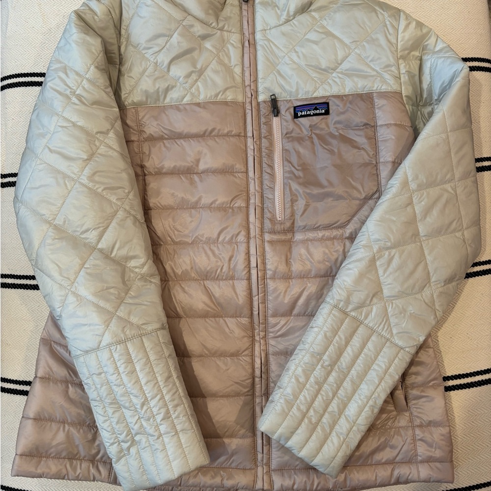 Patagonia Light pink and white Quilted Jacket